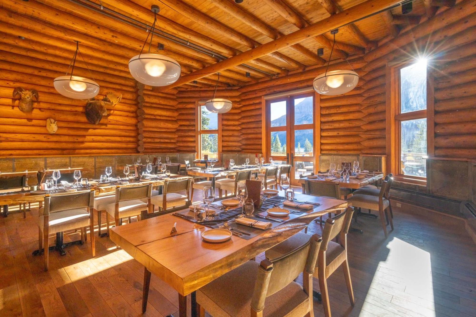 The Lodge At Bow Lake レイク・ルイーズ エクステリア 写真
