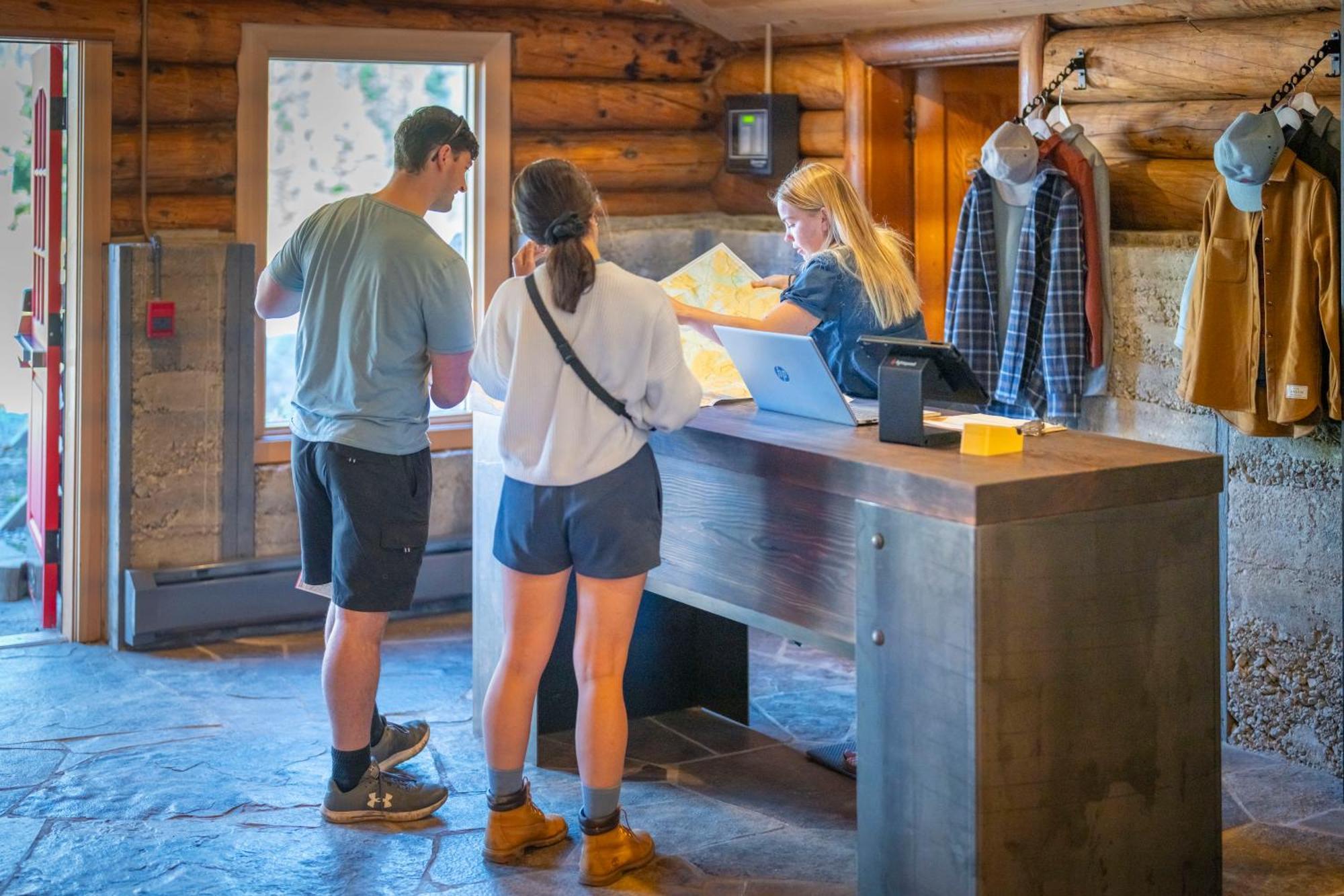 The Lodge At Bow Lake レイク・ルイーズ エクステリア 写真